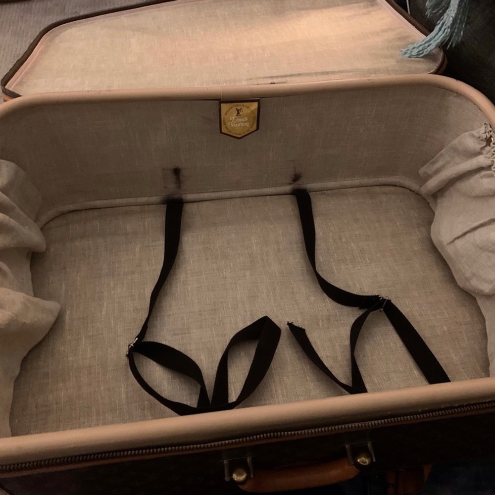 Vintage Louis Vuitton monogram suitcase - Picture 4 of 8